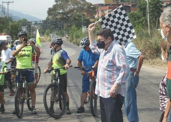 Homenajearon a Valera con Ciclo Paseo