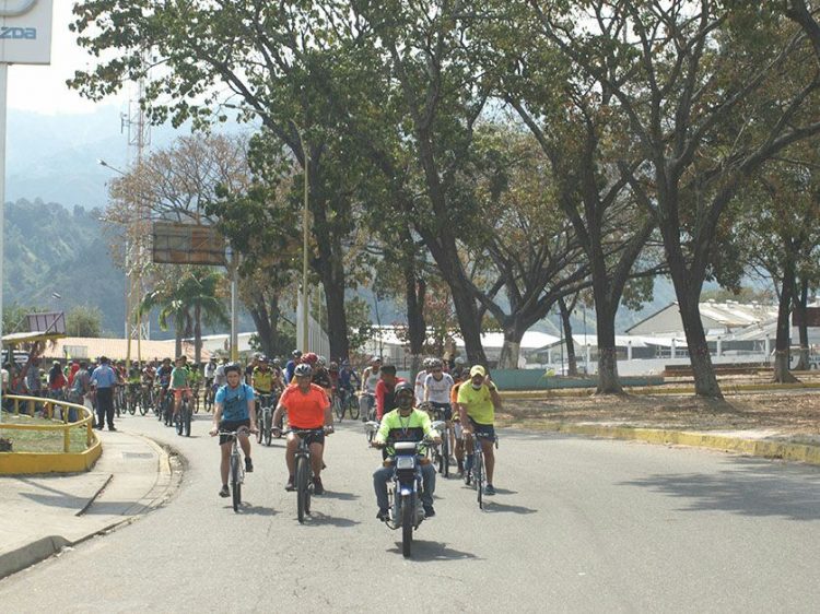 Homenajearon a Valera con Ciclo Paseo