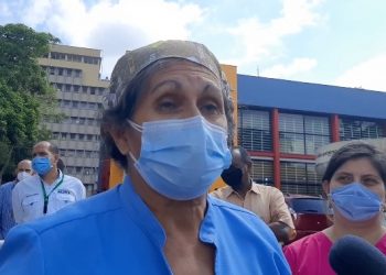 Camarera del Hospital Central de San Cristóbal: “Muchas veces nos venimos desde nuestras casas sin comer”