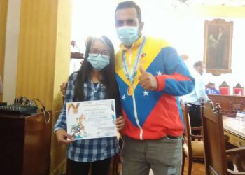 Neyslin Acosta reconocida por el Clem como atleta destacada del estado Mérida