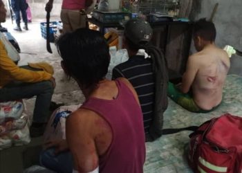 Evangélicos fueron marcados a cuchillo y obligados a comerse la Biblia