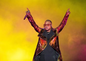 Ozuna en lo más alto de compositores latinos de Billboard por «Los Dioses»