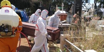 Protección Civil San Cristóbal realizó 31 inhumaciones por COVID-19 en enero