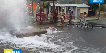 Nueva rotura en tubería principal de La Floresta