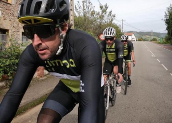 Fernando Alonso hospitalizado por ser atropellado en bicicleta