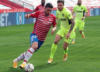 Luis Suárez y Saúl, en alerta de sanción