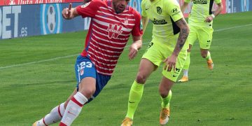 Luis Suárez y Saúl, en alerta de sanción
