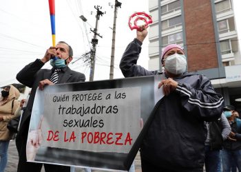 Un Ecuador indeciso llega a las urnas clamando empleo y lucha contra la corrupción