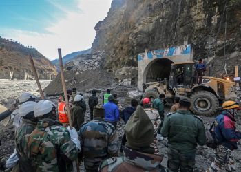 Atribuyen a la nieve y no a la rotura de un glaciar el alud en la India