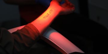 Los tatuajes de pareja, entre el amor eterno y el fatídico error