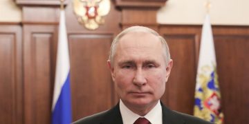 Putin pide al FSB contener la agresiva campaña occidental contra Rusia