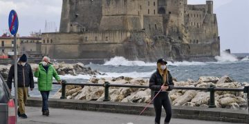 Más de la mitad de Italia se prepara para su confinamiento a partir del lunes