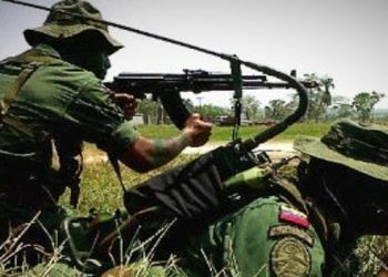 FANB continúa combates contra guerrilleros en Apure