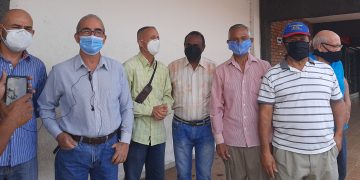 Denuncian que los docentes están siendo acosados desde las direcciones de los planteles  