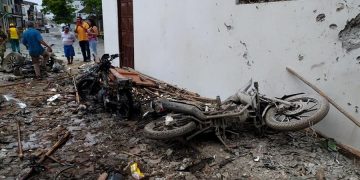 Más de 2.000 desplazados por enfrentamientos entre grupos armados en Colombia