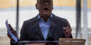 El Parlamento venezolano acusa al Gobierno colombiano de exportar su conflicto