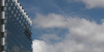 La inversión de Telefónica se devaluó en países como Argentina y Brasil