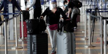 Panamá suspende el ingreso desde Suramérica tras detectar la variante brasileña de la covid