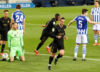 1-6. El Barça golea a la Real y no cede en la lucha por el título