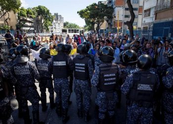 Policías y militares mataron a 2.853 personas en Venezuela en 2020, según ONG