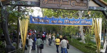 Disneyland reabrirá sus puertas el 30 de abril con aforo limitado