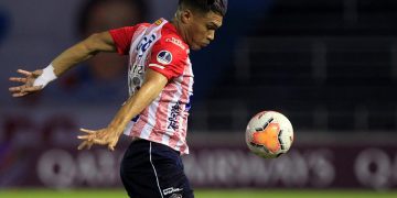 Junior recibe en la Libertadores al Caracas en medio de crisis de resultados