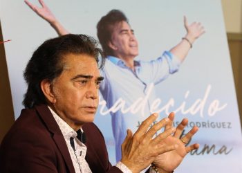 «El Puma» recibirá Premio Leyenda en los Latin American Music Awards