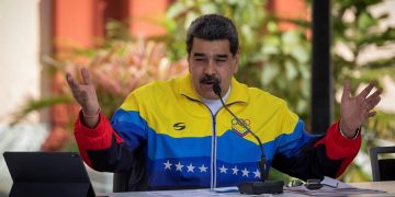 Maduro convoca a un millar de extranjeros para un congreso en Venezuela en junio