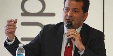 La oposición venezolana alerta de que el chavismo busca regular redes sociales