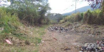 En Isnotú las fallas de borde fueron convertidos en vertedero de basura