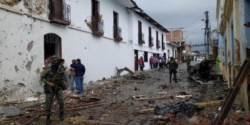 Sube a 43 el número de heridos por la explosión de un carro bomba en Colombia