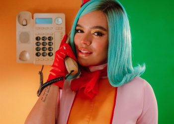 Karol G: «Llevo a mis fanáticos al viaje más importante de mi vida»