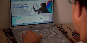 Venezuela, a la caza de profesionales subpagados