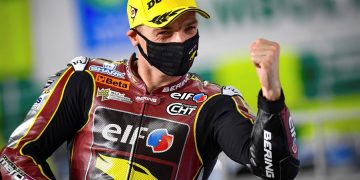 Sam Lowes domina a placer