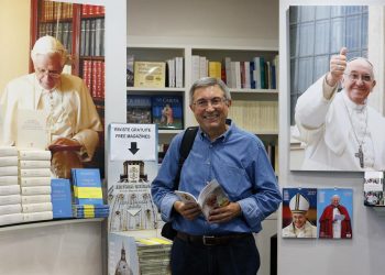 Nadie sabe lo que pasa en el Vaticano, ni siquiera Francisco