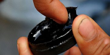 Una “latica” de chimó el sueldo de la policía