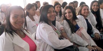 Formarán a 642 médicos integrales  en el estado Trujillo