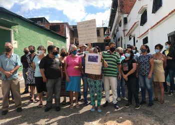 Estafados con bombonas de gas exigen a Freddy Bernal revisar galpones de Pdvsa