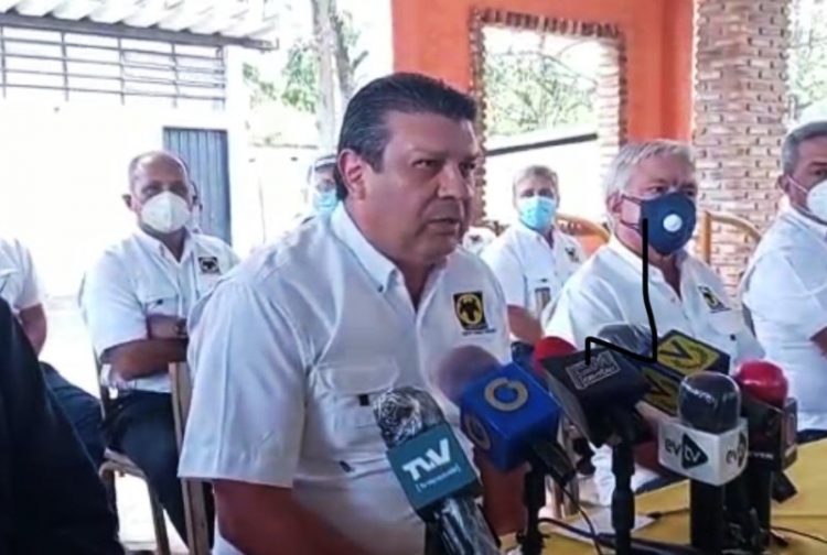 Presidente de la Asociación de Ganaderos del Táchira solicita a las autoridades mantener niveles de suministro de gasolina y gasoil. Cortesía