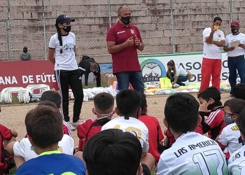 Asofútbol Mérida entregó material Grassroot en el Soto Rosa