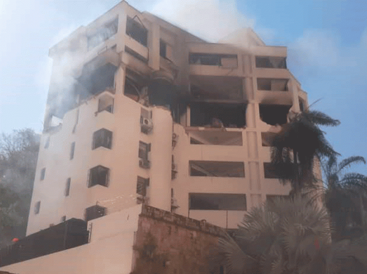 El apartamento se incendió por una explosión de gas