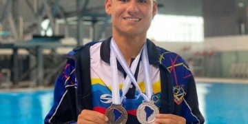 Oscar Ariza se colgó dos medallas en Sudamericano