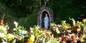 Virgen de Betania en caravana y no procesión
