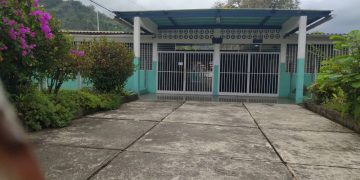 Docentes y padres trujillanos rechazan posible inicio de clases presenciales