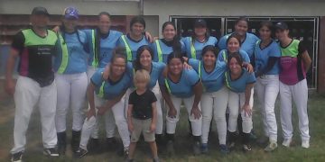 “La  Victoria de Cubita” campeonas del cuadrangular de kickingball en La Cejita