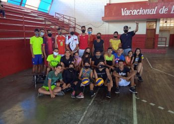 Escuela de voleibol «Luis Crespo» arriba a 31 años de actividad