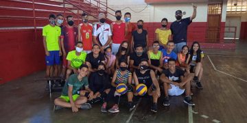 Escuela de voleibol «Luis Crespo» arriba a 31 años de actividad