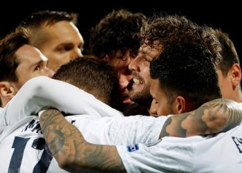 0-2. Italia mantiene el pleno sin despeinarse
