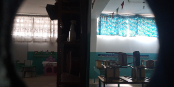 “Yo no los enviaría porque los niños se quitan los tapabocas y las escuelas públicas están muy deterioradas”