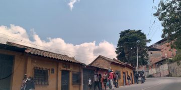 Caminantes: “Cuando Maduro entró a la presidencia ya no hubo comida, se acabó la vida, por eso salimos caminando y arriesgamos todo”